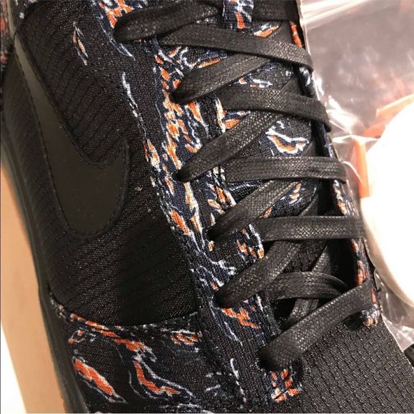 Nike Dunk High Supreme Futura - Picture 6 of 8